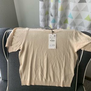 Brand new with tags light sweater material Zara